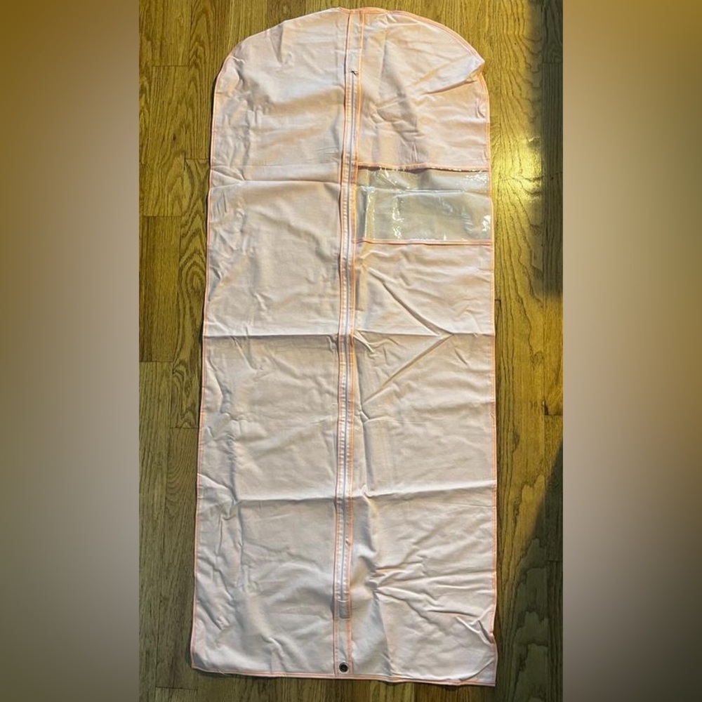 Moda Operandi Garment bag with Hanger
